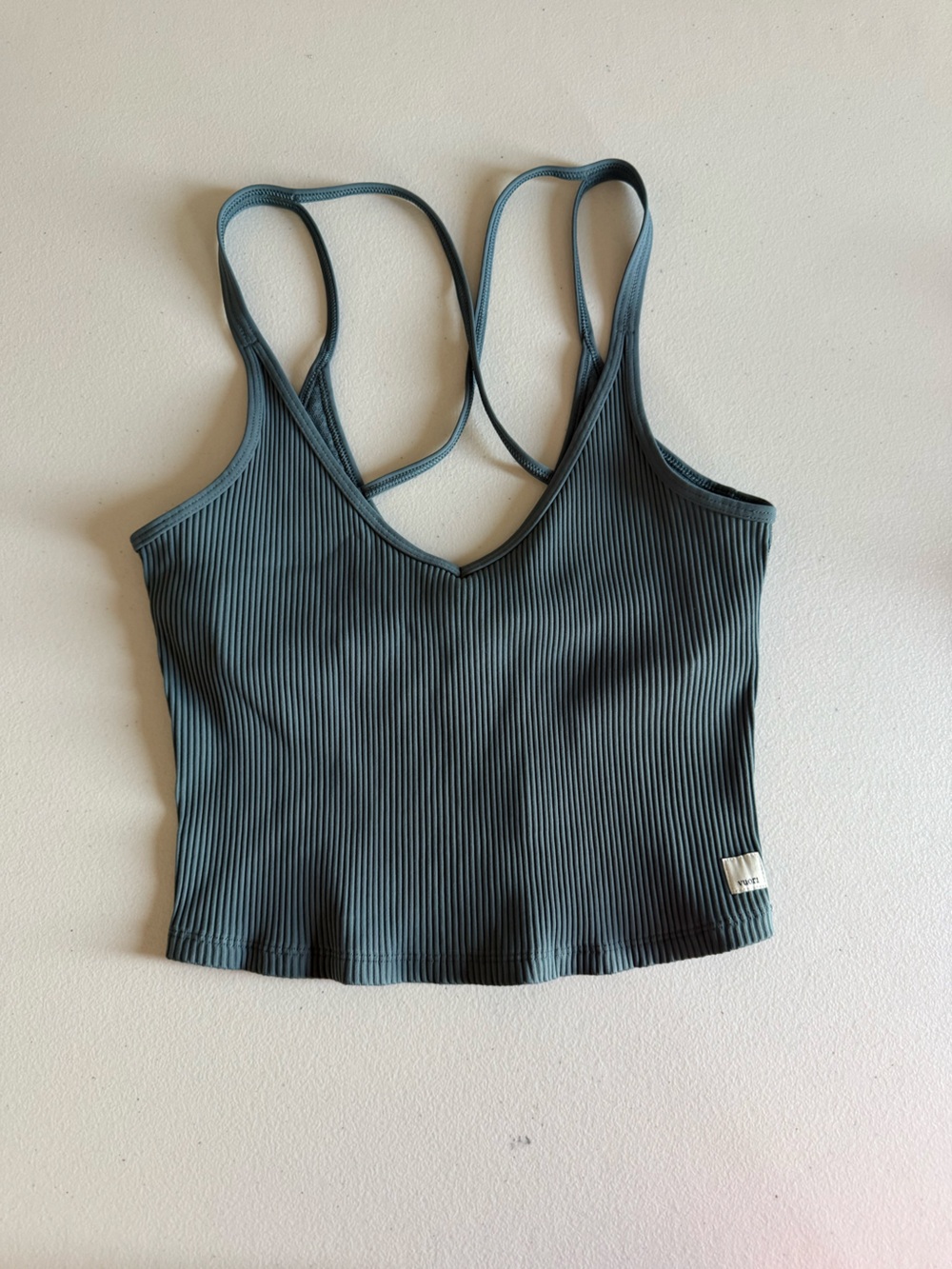 Vuori Ribbed Strappy Crop Top in Slate
